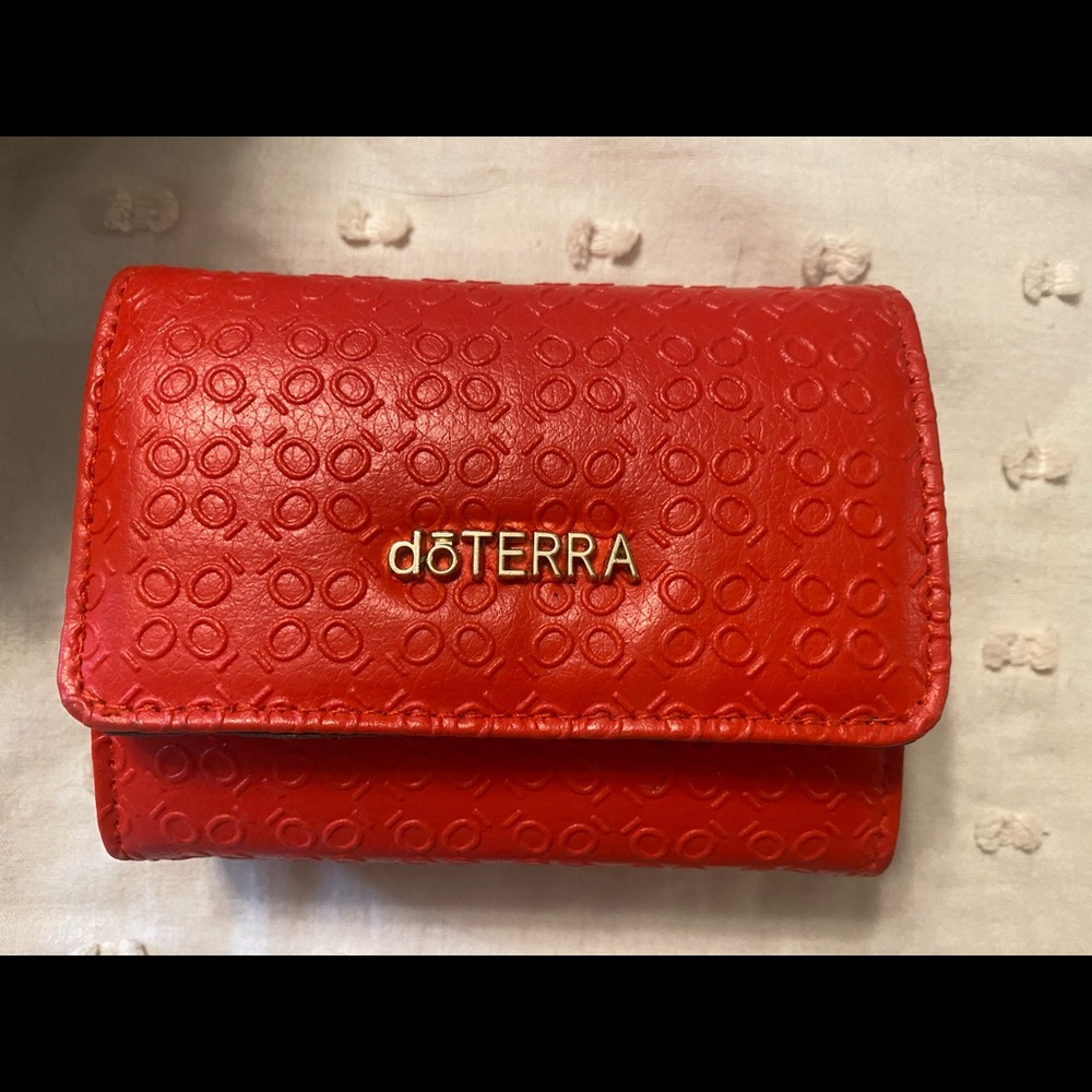 DōTERRA Pill Container